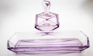 VINTAGE ART DECO PURPLE GLASS VANITY JAR JEWELRY DISH SET - Picture 1 of 5