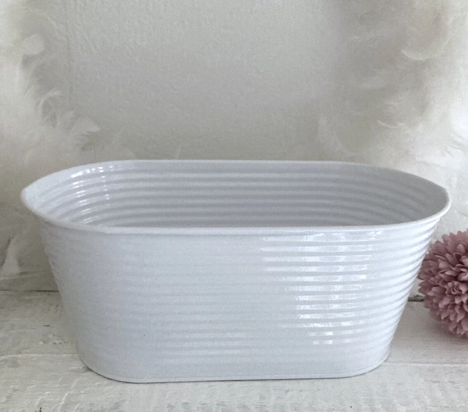 Jardiniere Übertopf Blumenkübel  Schale Metall Weiß - Bild 1 von 1