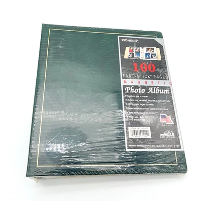 Vintage Pioneer Magnetic Photo Album LM-100 10"x11.5" 100 Pages Green Sealed NOS - Image 1 of 4