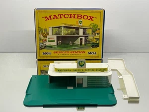MATCHBOX LESNEY MG-1 BP SALES & SERVICE STATION -for 3inch- FAIR IN BOX - Picture 1 of 10