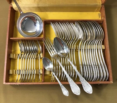 ménagère 37 couverts SFAM modèle LOUIS XVI métal argenté Cuillère Fourchette - Photo 1/4