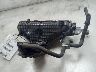 10 11 12 13 14 15 16 17 18 TOYOTA PRIUS V COLECTOR DE ADMISIÓN ENCHUFABLE 17120-37054 Foto 1 de 4