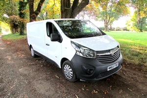 Vauxhall Vivaro 2900 CDTI Panel Van LWB 2015 No VAT - Picture 1 of 14