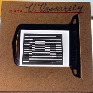 Victor Vasarely Abstract Art 35mm Slide - Picture 1 of 3