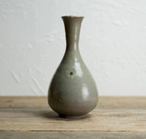 Antique Goryeo Celadon Inlaid Vase Goryeo Dynasty, 13th Century Korea Porcelain - Picture 1 of 15