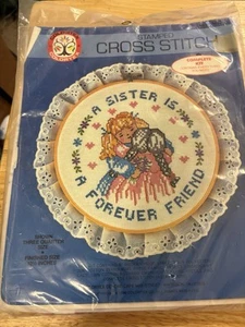 VNTG 1986 COLORTEX Stamped Cross Stitch Kit “A Sister Is A Forever Friend” Seal - Picture 1 of 7