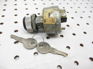 Vintage Skidoo Bombardier Snowmobile Ignition Switch NOS Moto Ski - Picture 1 of 5