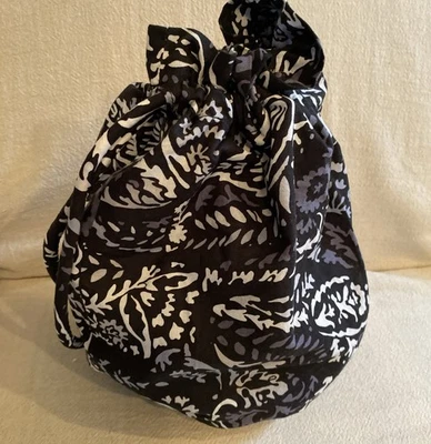 Vera Bradley Paisley Noir Bolso para Gatitas Forrado Cordón Bolso Húmedo Viaje Retirado Foto 1 de 4