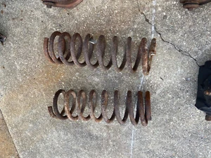 1963 -82 Corvette Front coil springs #1 - Bild 1 von 1