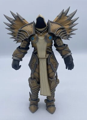 Figura NECA Heroes of the Storm Diablo Arcángel de la Justicia Tyrael Sin Espada Foto 1 de 4