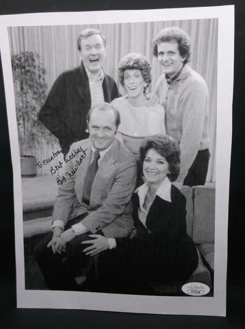 BOB NEWHART Autographed/Signed 8 x 10 Cast B&W Print JSA COA BUF Cover