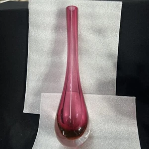 Cranberry bud vase Mariano style mid century modern - Picture 1 of 2