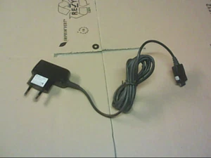 Chargeur SAGEM 188658537 DA2-3102EUWR 5V 0,4A - Zdjęcie 1 z 1