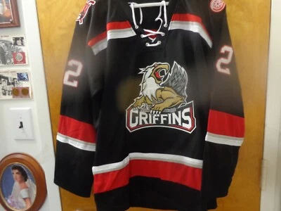 Camiseta Detroit Red Wings/Grand Rapids Griffins #92 Marco Kasper PERSONALIZADA - Imagem 1 de 4