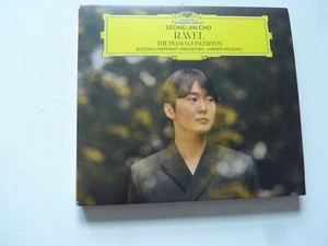 Ravel: The Piano Concertos - Seong-Jin Cho/BSO Nelsons 2025 DG CD Digipak NEW - Foto 1 di 4