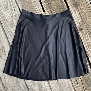 Olsenboye Faux Latex Leather Skater Skirt Juniors 7 Zip Up - Picture 1 of 6