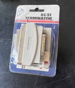 BRAND NEW RETAIL PACKAGE SCSI  68 PIN SCSI-3 TERMINATOR - Picture 1 of 1