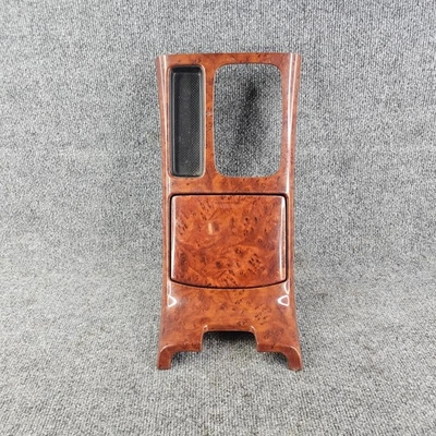 02-06 丰田凯美瑞变速器换挡板中控台杯架组装木材 — 第 1/4 张图片