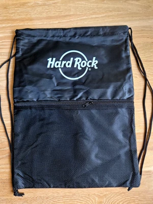 HRC Hard Rock Cafe Online City Backpack Black large ca 44cm x 33cm new