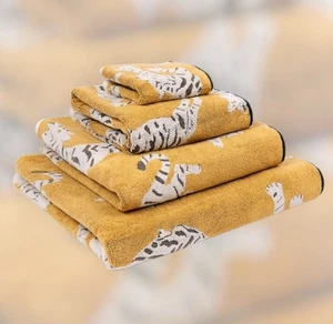 Set Of Towels - Tiger Design - Picture 1 of 6