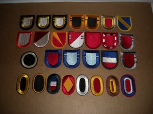 Airborne Flashes and Ovals 1970's & 1980's  28 Patches - Picture 1 of 11