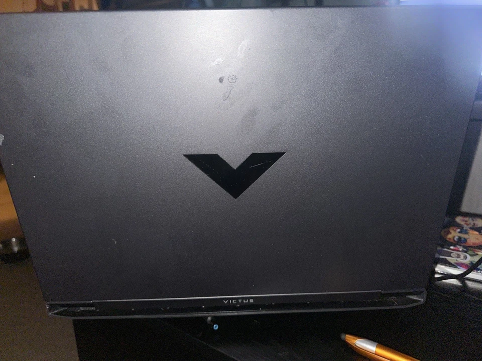 Portátil HP Victus 15,6 pulgadas Intel Core I5-12450H, RTX 3050, 32 GB de RAM, 512 GB SSD Foto 1 de 3