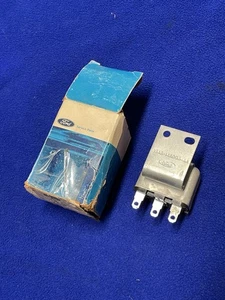 Ford Genuine NOS Power Door Lock Relay D2SZ-14677-A - Picture 1 of 7