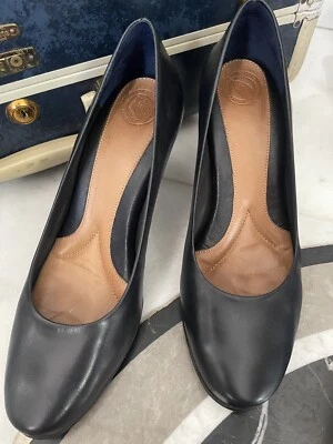 HERMOSOS Zapatos de salón para mujer talla 9 M Nurture azul marino negro de cuero Zapatos cómodos Foto 1 de 4