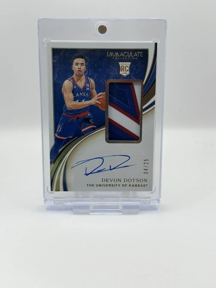 2020-21 Panini Immaculate Collegiate Devon Dotson RPA Gold /25 RC #37 - Image 1 of 1