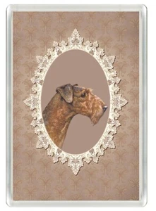 AIREDALE TERRIER HUND KUNSTDRUCK NEUHEIT KÜHLSCHRANKMAGNET TOLLES GESCHENK - Bild 1 von 1