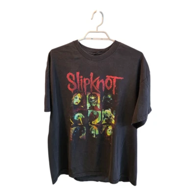 CAMISA SLIPKNOT IOWA MASK 2001 VINTAGE BANDA (ETIQUETA CORTADA) - XL - 23" X 25" Foto 1 de 2