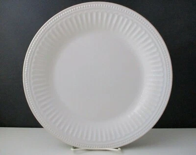 LENOX FRENCH PERLE GROOVE WHITE LUNCHEON PLATE - 9" -0701H
