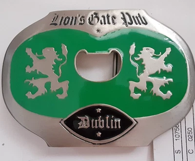 Belt Buckle & Bottle Opener Lion's Gate Pub Dublin Urban Outfitters New w/ Tag — 第 1/4 张图片