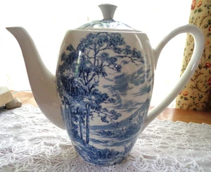 WUNDERSCHÖNE VINTAGE WEDGEWOOD PORZELLAN "LANDHAUS BLAU" 5 Tassen KAFFEEKANNE & DECKEL - Eng. - Bild 1 von 8
