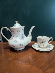 Burton und Burton Teekanne Untertasse und Teetasse - Bild 1 von 5