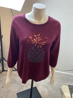 Suéter feminino Tommy Bahama lantejoulas manga 3/4 abacaxi médio borgonha - Imagem 1 de 4