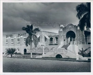 1964 Press Photo Water Plant Hialeah 1960s Miami Florida - Picture 1 of 2