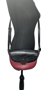 David Jones Paris Black & Maroon Faux Leather Crossbody Magnetic Closure Purse - Picture 1 of 7