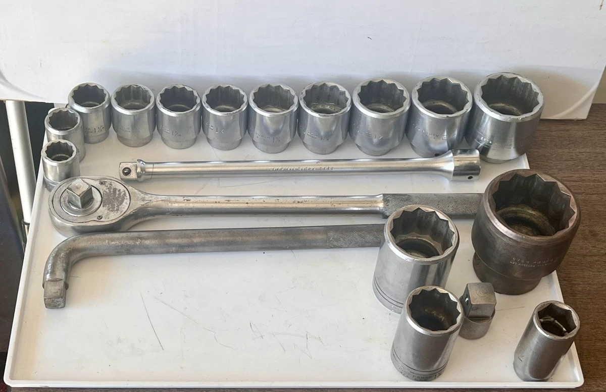 BRITOOL Stecknuss 12-fach Innensechskant, 1/2 Zoll Antrieb, 26 Mm – Aus Chrom-Vanadium-Stahl