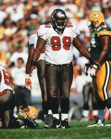 Warren Sapp Tampa Bay Buccaneers 8x10 NFL Football Poster Photo Print WS1 Cover
