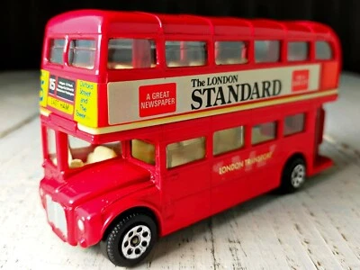 Corgi Dicast The London Standard Red Transport Double Decker Bus, buone condi... - Immagine 1 di 4
