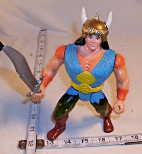 HASBRO CONAN THE BARBARIAN 1992 ACTION FIGURE WITH SWORD WORKS - Picture 1 of 2