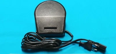  Nähmaschinen Fußpedal- Fußanlasser für Lloyds,Privileg Superstar 3000 Pfaff - Bild 1 von 3