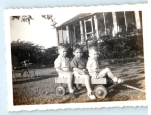 Vintage Photo 1940s, 3 Toddlers/Boys Sitting on Same Wagon, 3.5 x 2.5 - Picture 1 of 2
