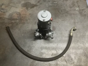 W108 W111 W113 MERCEDES BOSCH LONG STYLE FUEL PUMP - Picture 1 of 8