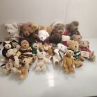 Lot de 20 peluches animaux en peluche Boyds Bears tailles différentes certaines avec étiquettes 