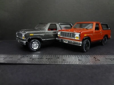 Juego Ford Bronco 1980 Racing Champions naranja y titanio - suelto 1:64 Foto 1 de 4