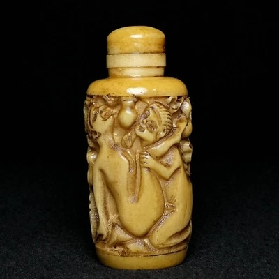 2.6 Inch Old Chinese Hand Carved sex art French postcard Snuff Bottle Collection - Image 1 of 4