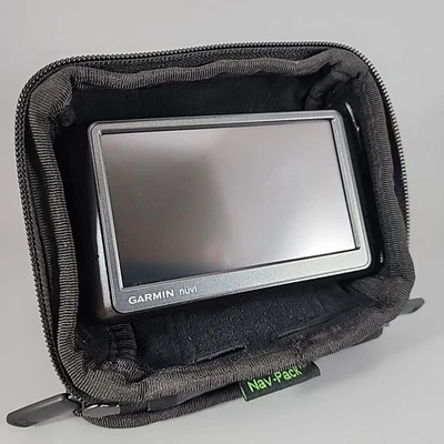 Garmin nüvi 265W GPS + Weighted Zipped Case + Cord - Bundle - Image 1 of 4