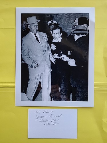 JAMES LEAVELLE SIGNED 3x5 card Detective Cuffed To LEE HARVEY OSWALD ...